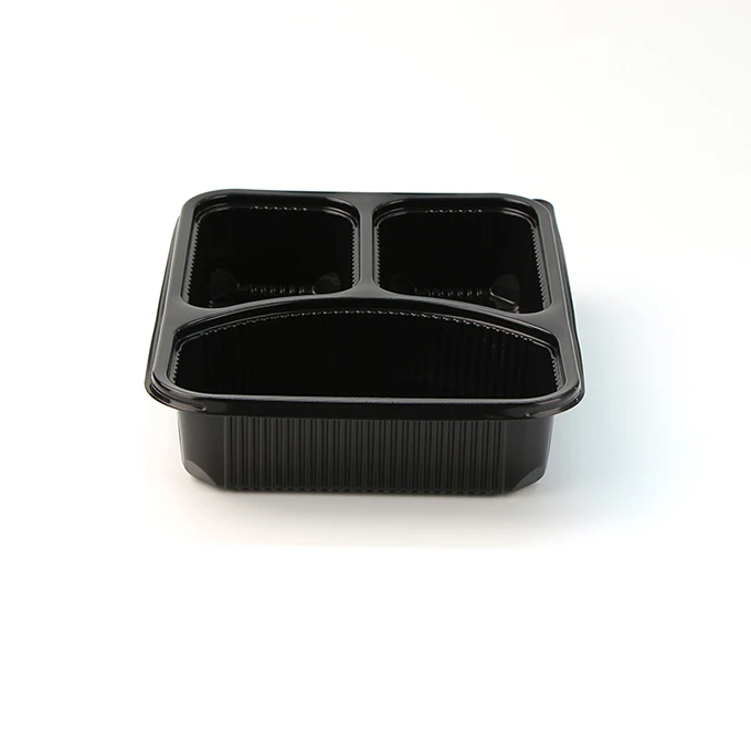 プラスチック製の持ち帰り用ボックス